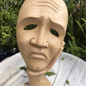 Hibiscus Wood Balinese Hand-Carved/Statuette Mask/Free Shipping!