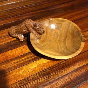 Handmade/Hand-Carved African Teak Bowl/Dish/Free Shipping!