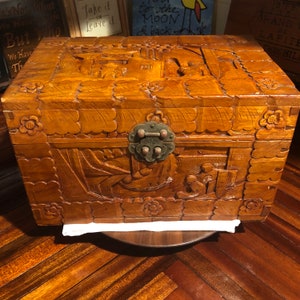 Large Vintage Chinese Hand-Carved Camphor Box/Chinese Tea Box/Herb Box/Trinket Box/Free Shipping! #43071924