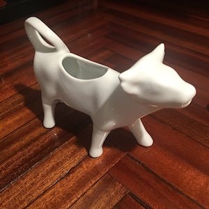 White Ceramic Cow Creamer/Pitcher/Free Shipping! #40110924