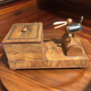 Vintage Wooden Pecking Bird Cigarette Dispenser/Pecking Bird Dispenser/#07080825/5
