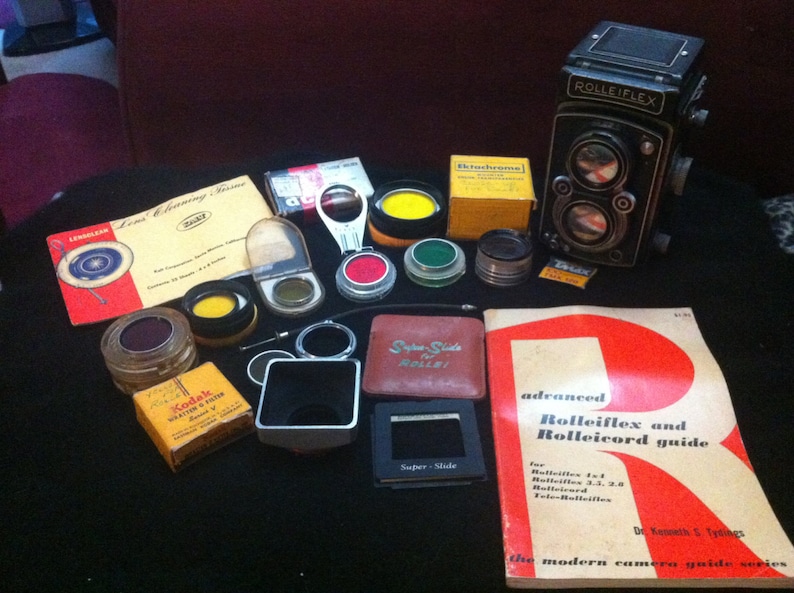 Rolleiflex Twinlens Camera Schneider-Kreuznach Xenar 1:3.5/75 Franke & Heidecke/Lots of extra filters and a FREE light meter image 1