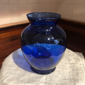 Hand-Blown Cobalt Vase/Cobalt Blue Flower Vase/Free Shipping! #006090924
