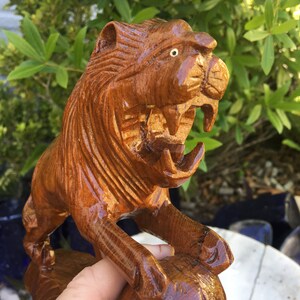 Hand Carved Wooden Lion Statue/Free Shipping!