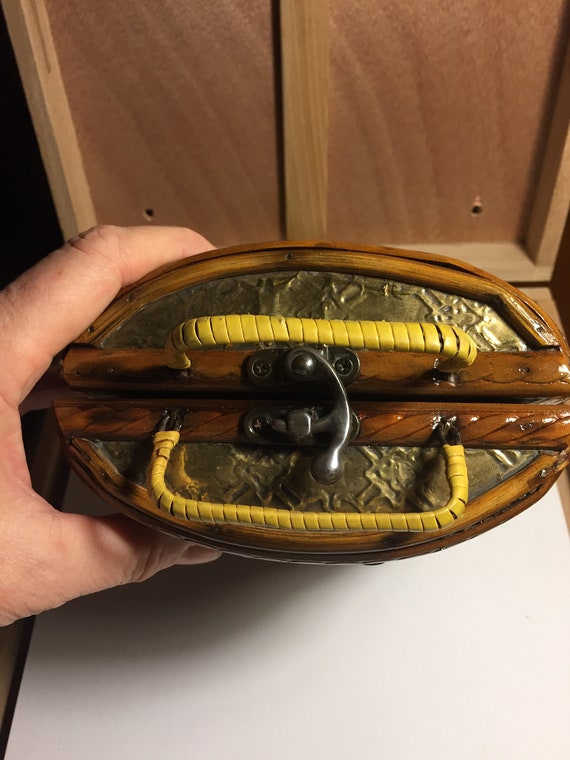 Vintage Wood/Wicker/Clutch Purse/Pocketbook FREE … - image 4