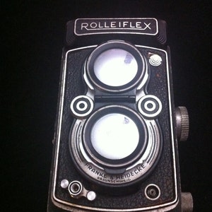 Rolleiflex Twinlens Camera Schneider-Kreuznach Xenar 1:3.5/75 Franke & Heidecke/Lots of extra filters and a FREE light meter image 2
