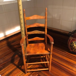 Vintage 15" Wooden Ladder Back Chair/Doll Chair/Salesman's Sample?/Free Shipping! #16021125/2