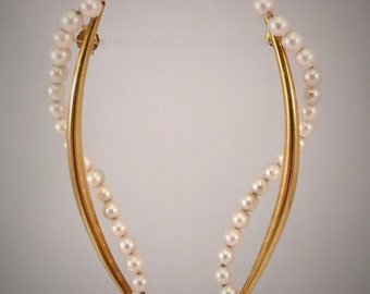 18K Gold Pearl Swirl Earrings