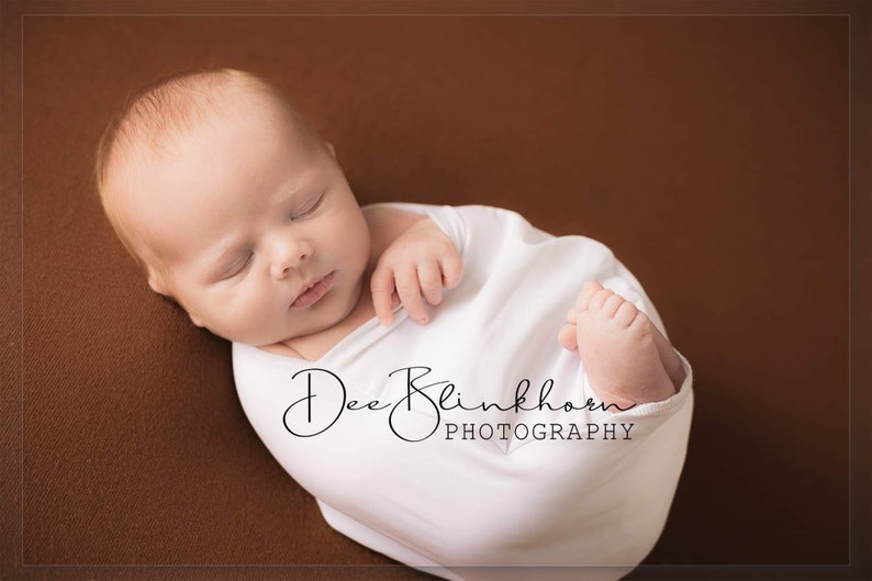 Newborn Baby Photography prop easy under wrap swaddle pro perfect posing aid helps posing, game changer for photographers toes in or out toes out
