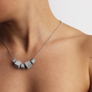 Minimalist concrete and sterling silver necklace – brutalist geometric jewelry inspired by modernist architecture – handmade in Italy
