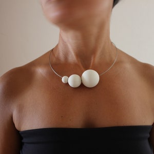 Contemporary porcelain necklace PLUTONE. Geometric necklace from the modern jewellery collection SATELLITE by ORTOGONALE image 3