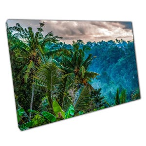 Mistige palmboom jungle canvaskunst avondlichtscène uit Ubad Bali Tropisch Home Office Decor