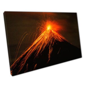 Impressão em tela de cena noturna espetacular de vulcão em erupção - Paisagem de lava ardente para decoração de casa