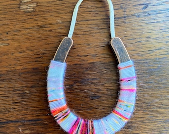 Mini lucky horseshoe hanging