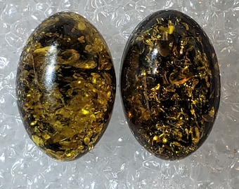 Designers Dream ! Genuine GREEN Baltic Amber oval cabochon size  8 X 12 mm  lot of 2 Weight 3 Carats