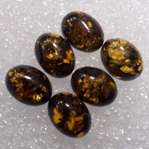 Designers Dream ! Genuine GREEN Baltic Amber oval cabochon set of 6 pcs  size 8 x 12 mm Weight 8.5 Carats