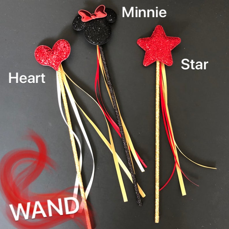 Queen of Hearts Minnie Ear,Alice in Wonderland Headband,Harley Quinn Minnie Ear,Halloween Minnie Ear,evil villain,Red and Black Mickey Ears