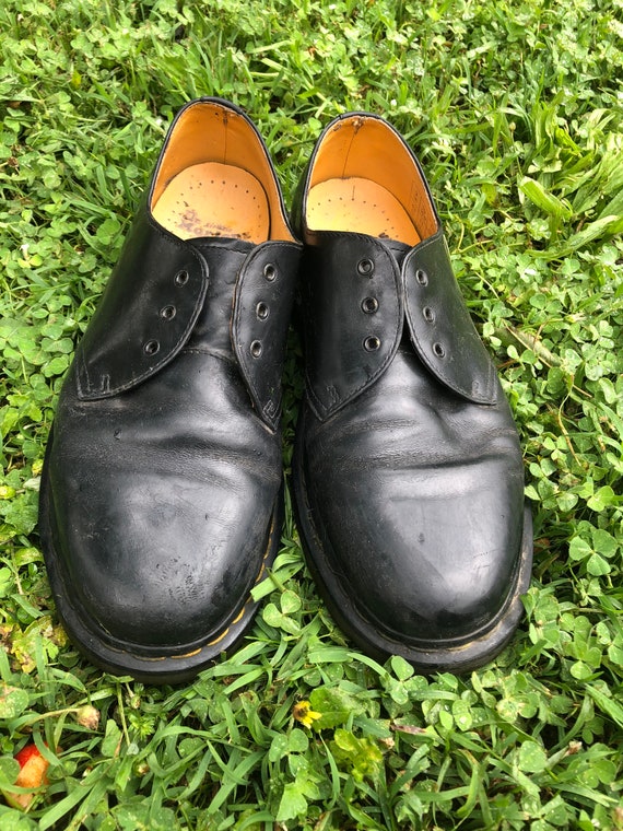MENS low cut Doc Martins size 9uk
