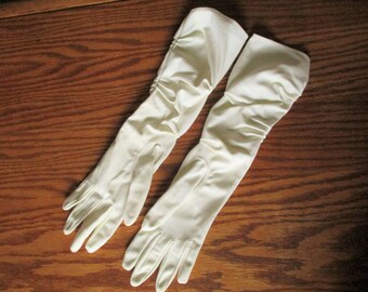 Hansen Lemon Lime Peridot Vintage Nylon Ruffled Gloves Accessories Gloves & Mittens Evening & Formal Gloves 