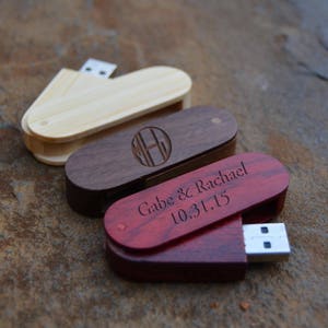 Personalized Wood Flash Drive. 8 GB Thumb Drive. Groomsmen Gift. Wedding Gift. Personalized Wedding Favor. Photography USB.