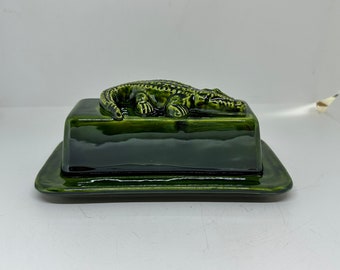 Leaf  Green Alligator Butter Dish with Lid, Handmade Ceramic