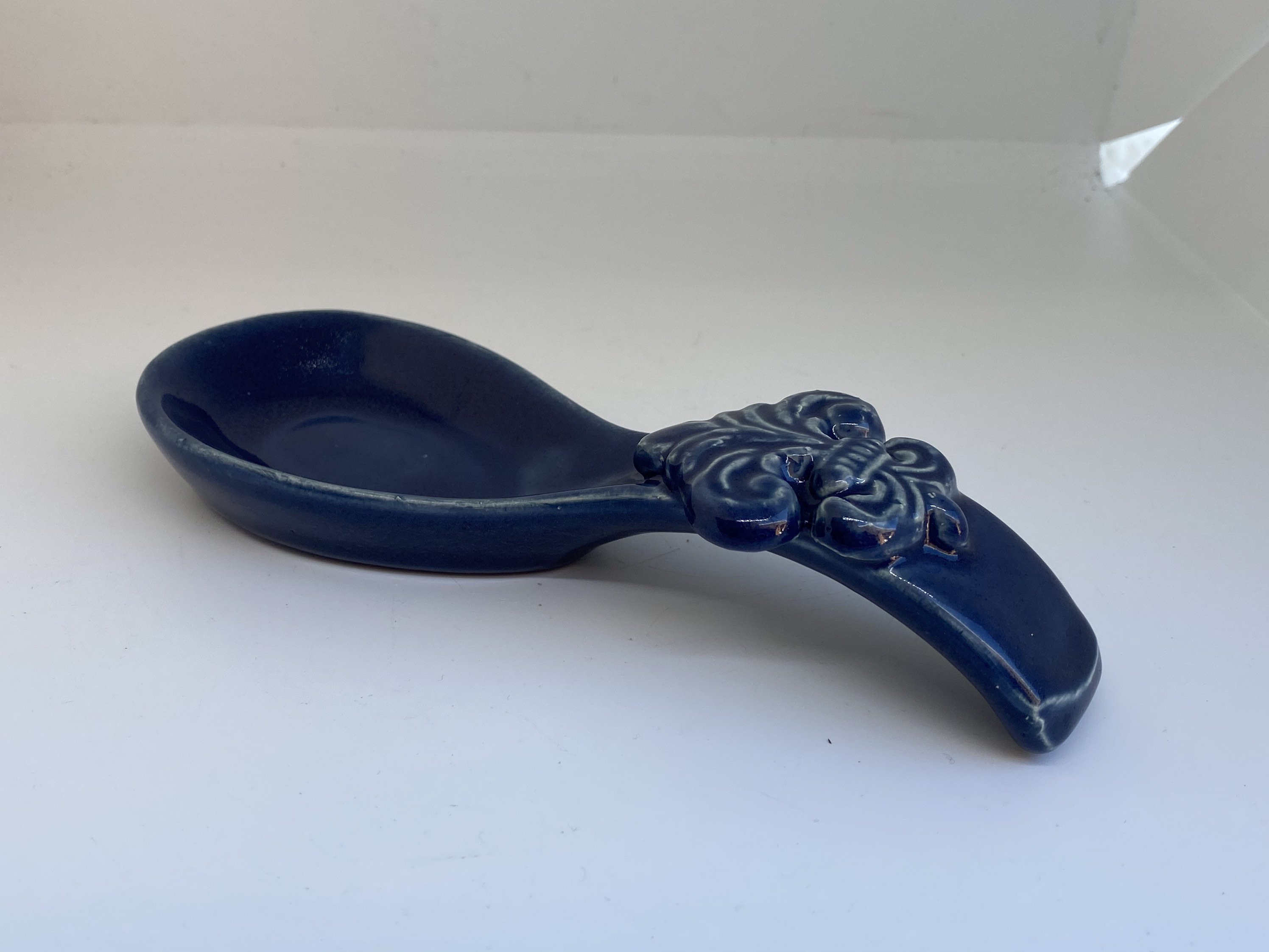  Blue Sky Ceramic Blue Crab Spoon Rest, Multicolor : Home &  Kitchen