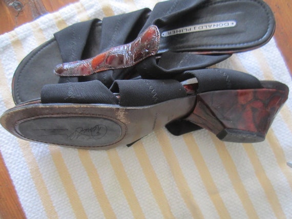 Donald J Pliner Leather Slides Size 11. Black With Brown  display picture 2