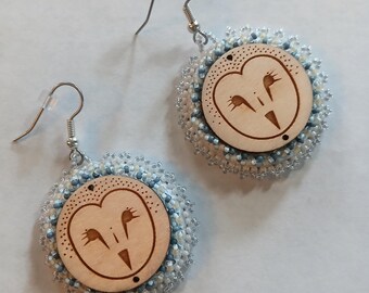hand beaded earrings owl design wood center
