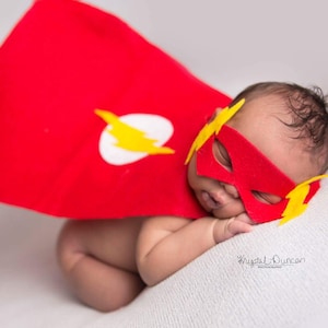 Newborn photography prop, Newborn superhero, superhero capes, felt cape, newborn photo prop, Photography, newborn,