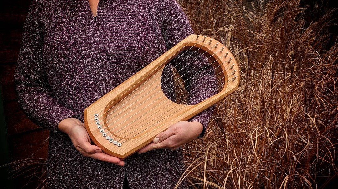 10 & 11 String Lyre - American Cherry - Etsy