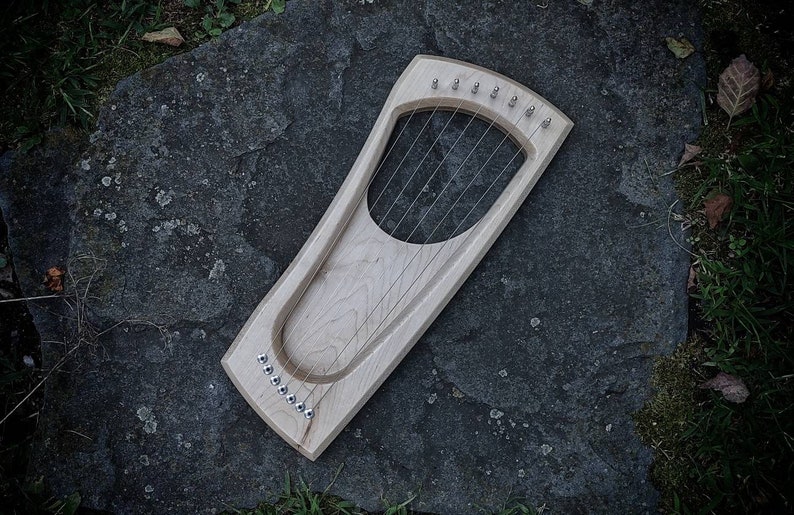 Beginner Lyre General Questions r/lyres