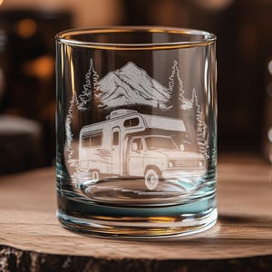 RV Camper Glasses | Vintage Travel Trailer Personalized Whiskey, Wine & Beer Glassware, Camping Enthusiast Drinkware, Gift for Travel Lovers