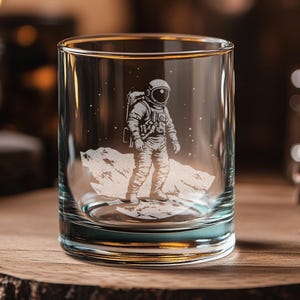 Astronaut Glasses | Space Themed Whiskey, Wine & Beer Glassware, Sci-fi Enthusiast Drinkware, Outer Space Cosmic Gift, Alien Home Decor