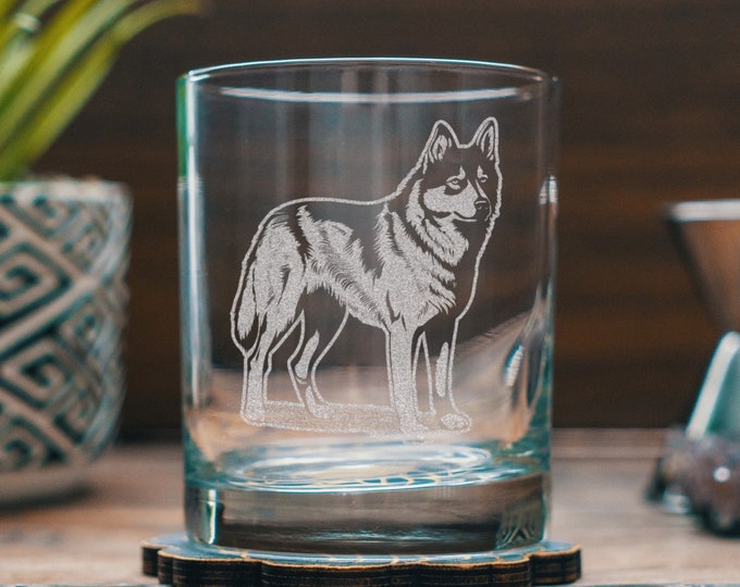 Siberian Husky Customizable Dog Glasses | Your Dog's Name Personalized engraved glassware for beer, whiskey, wine & drinks. Pet gift.