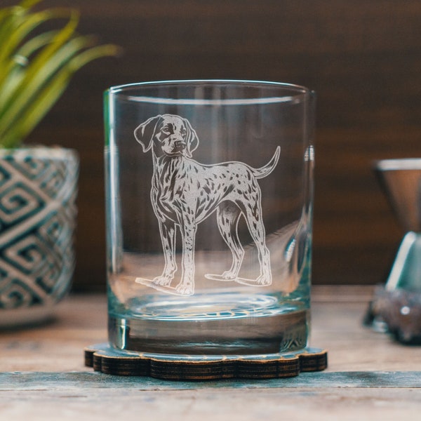 German Shorthaired Pointer Customizable Dog Glasses | Dog's Name Personalized engraved glassware for beer, whiskey, wine & drinks. Pet gift