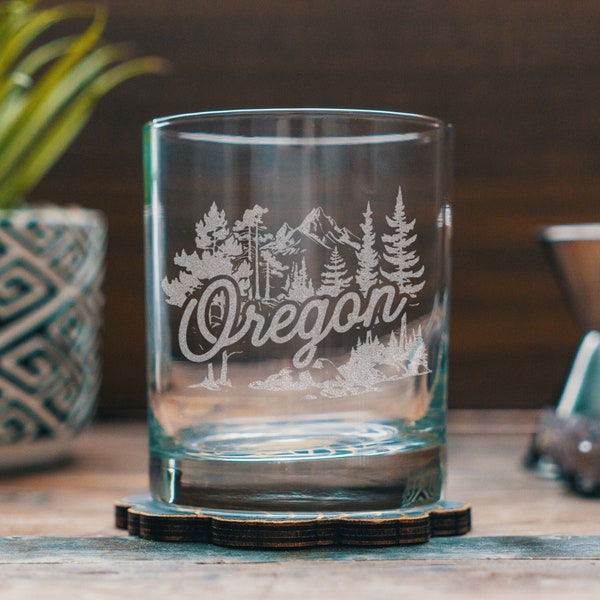 Oregon State Engraved Glasses | Personalized landscape etched glassware for beer, whiskey, wine and cocktails. Home decor & gift.