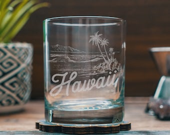 Hawaii State Engraved Glasses | Personalized landscape etched glassware for beer, whiskey, wine and cocktails. Home decor & gift.