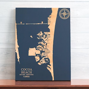 Kaart Cocoa Beach, Florida | Gegraveerd houten bord kustmuur, huisdecor strandhuis nautische print, uniek gepersonaliseerd familiecadeau