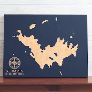 St. Barts Karte | Gravierte hölzerne Küstenkarte Wand-Kunst-Zeichen, Strand-Wohnkultur-nautisches Insel-Leben-Druck, einzigartiges personalisiertes Familiengeschenk