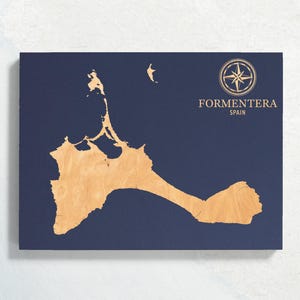 Carte de Formentera, Espagne | Enseigne d'art mural carte côtière en bois gravée, décoration d'intérieur de maison de plage, cadeau personnalisé unique, impression nautique des Baléares