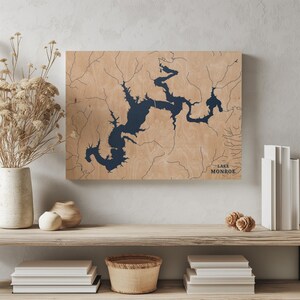 See Monroe Indiana | Benutzerdefinierte See Karte Wohnkultur, personalisierte See Haus Geschenk, Jahrestag Hochzeitslager Geschenk, gravierte Holz Wandkunst