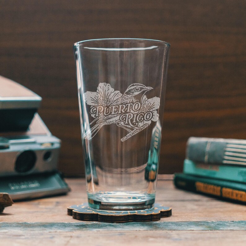 Puerto Rico Rocks Glasses Puerto Rico National Bird Glasses | Personalized Whiskey, Wine & Beer ...