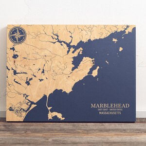 Marblehead, Massachusetts Karte | "Graviertes Holz Küstenkarte Wand Kunst Schild, Strandhaus Wohnkultur Wasserdruck, einzigartiges personalisiertes Geschenk."