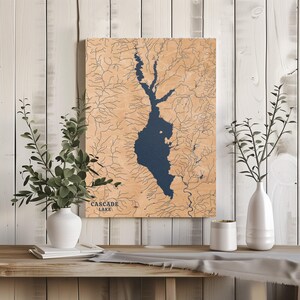 Kaskadensee Idaho | Benutzerdefinierte See Karte Wohnkultur, personalisierte See Haus Geschenk, Jahrestag Hochzeitslager Geschenk, gravierte Holz Wandkunst