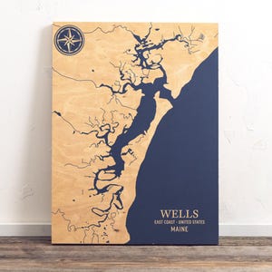Cartello da parete con mappa di Wells, Maine / carta costiera incisa su legno, decorazione per la casa sulla spiaggia, stampa di vita nautica, regalo personalizzato unico per la famiglia