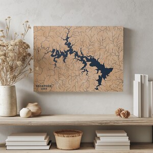 Skiatook Lake Oklahoma / Decorazione per la casa con mappa personalizzata del lago, regalo personalizzato per casa sul lago, regalo per campeggio di nozze per anniversario, arte murale in legno incisa