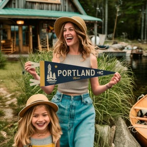 Portland Maine Felt Pennant | Forest City banner poster. Vintage town & state pride typography flag home decor. Travel gift USA image 3