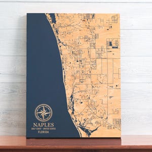 Mappa di Naples, Florida / Cartello da parete in legno inciso con motivo costiero, decorazione da parete per casa al mare con stampa di vita nautica, regalo personalizzato unico per la famiglia
