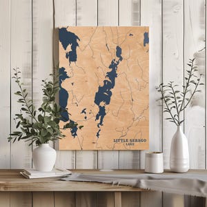 Kleiner Sebago Lake Maine | Benutzerdefinierte See Karte Wohnkultur, personalisierte See Haus Geschenk, Jahrestag Hochzeitslager Geschenk, gravierte Holz Wandkunst