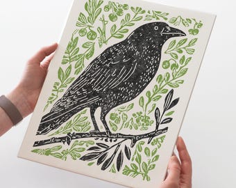 Stampa artistica del corvo - Poster in stile linoleum di ispirazione vintage, stampa artistica di qualità d'archivio. Grazioso regalo di arte popolare con raffigurazione di natura e fauna selvatica.
